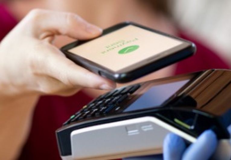 A contactless payment transaction using a smartphone device